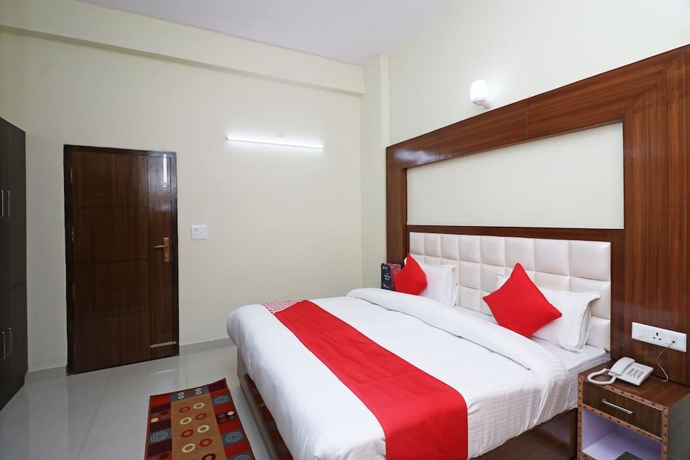 OYO 26757 Md's Residence