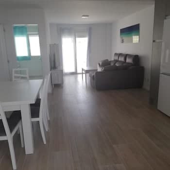 107125 - House in Zahara