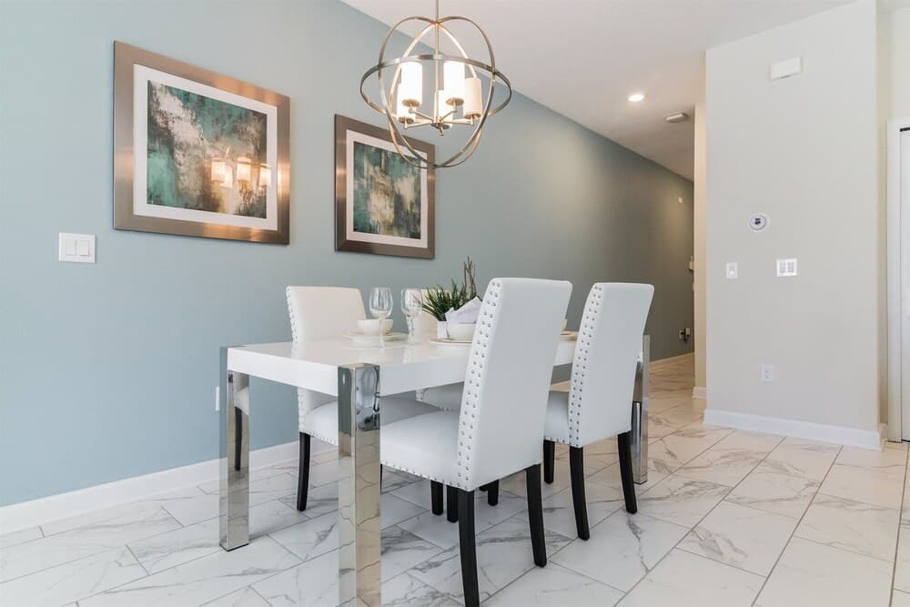 4BR 3BA Town Home in Storey Lake