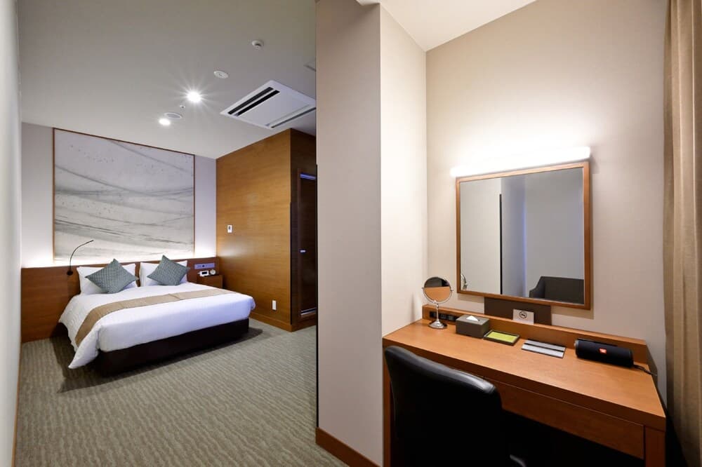Oriental Suites Airport Osaka Rinku