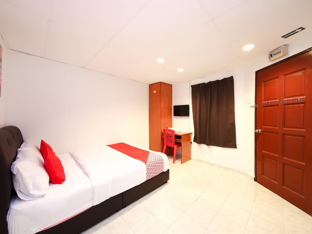 Hotel O Azimaju Guesthouse