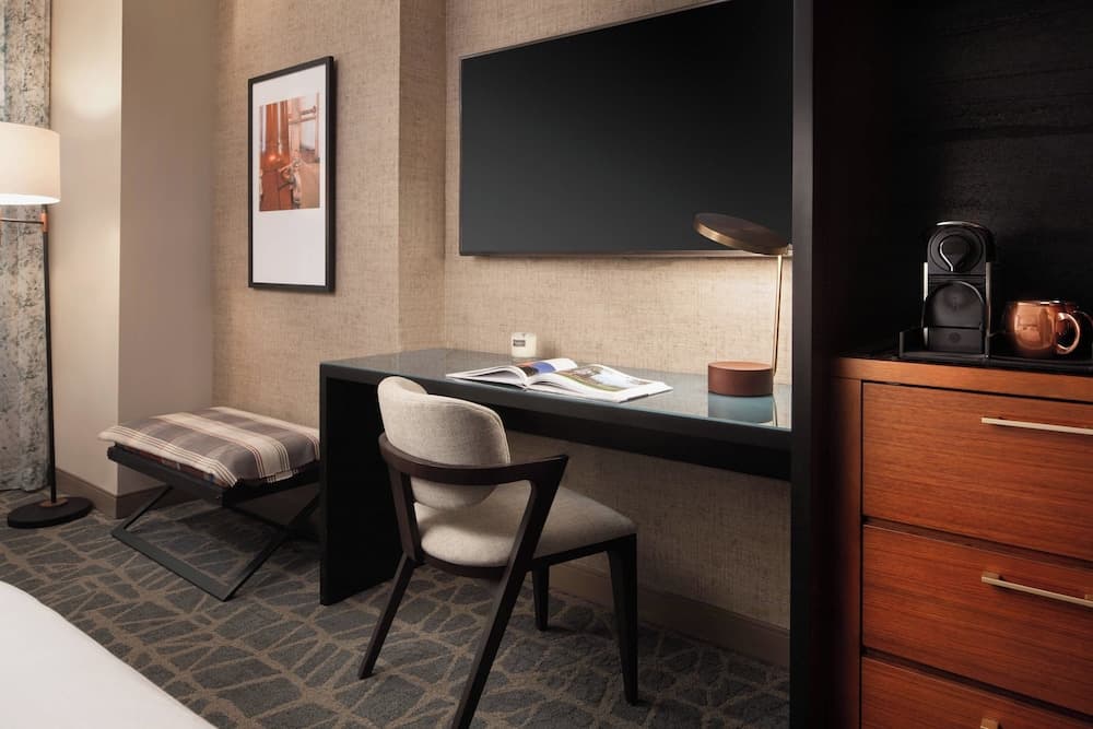 Hotel Distil, Autograph Collection