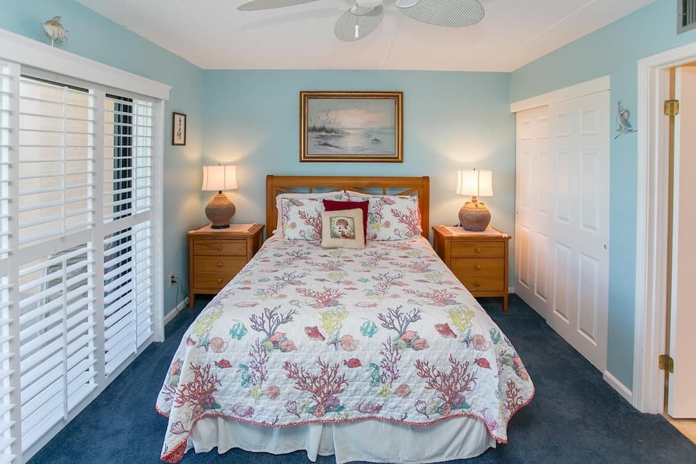 SEA Haven 221 [3/2] Free Activities! & Oceanfront Wifi Pool