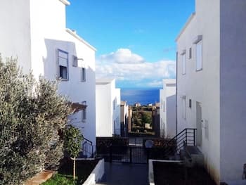 Nilüfer Apart Otel Karaburun