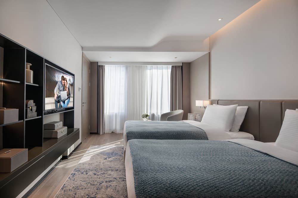 Somerset IOC Hangzhou