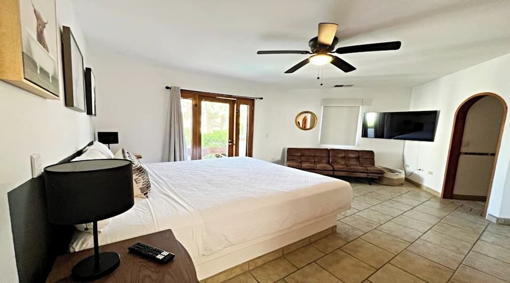 Villa Relax 3 by Kivoya