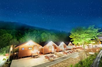 Jirisan Valley Pension