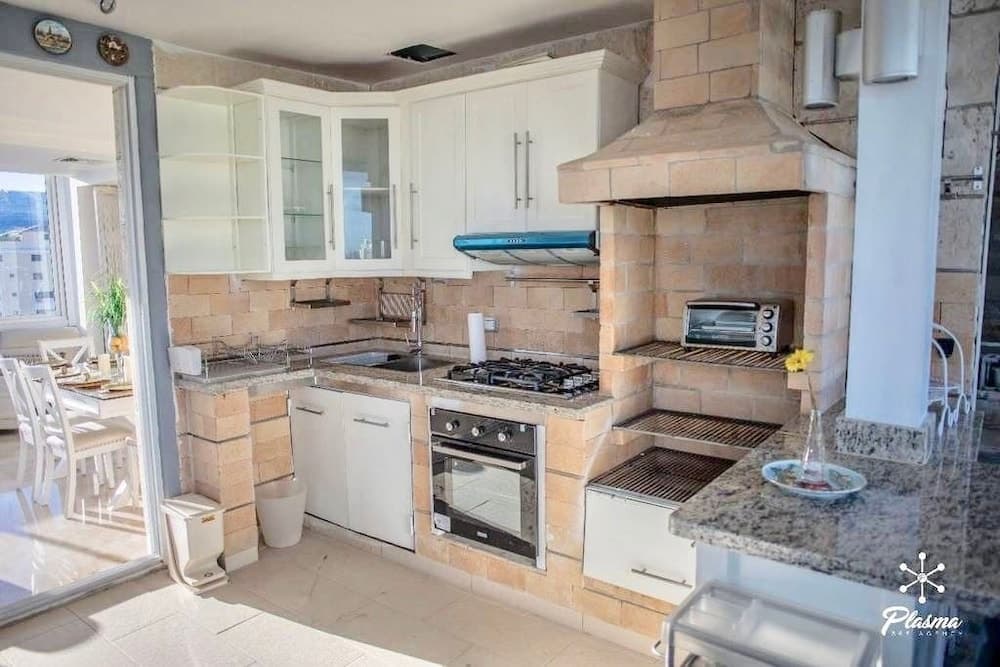 2BR Apt Naco at Torre Kensington by ASVR