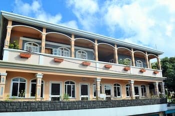 Golden Shell Residence