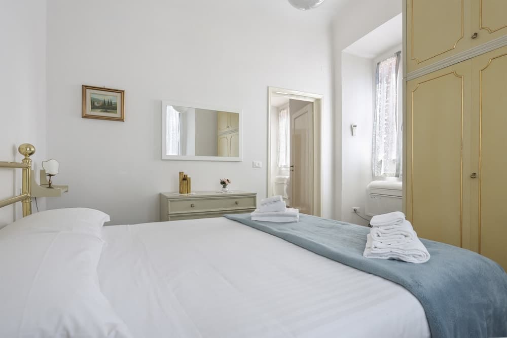 Le Grazie Apartments in Superb Location