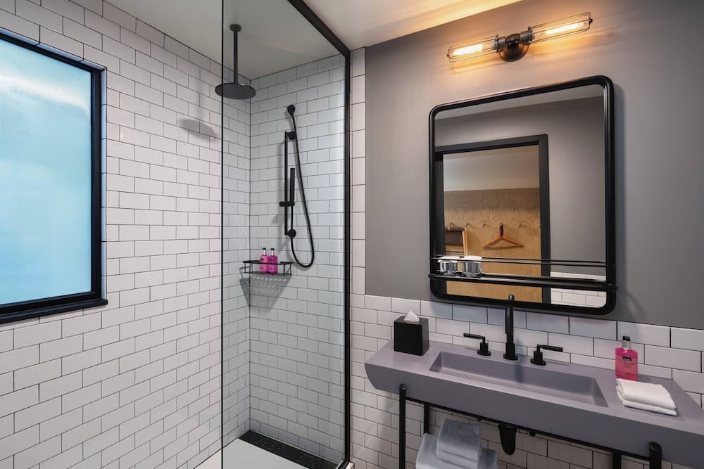 Moxy Minneapolis Downtown