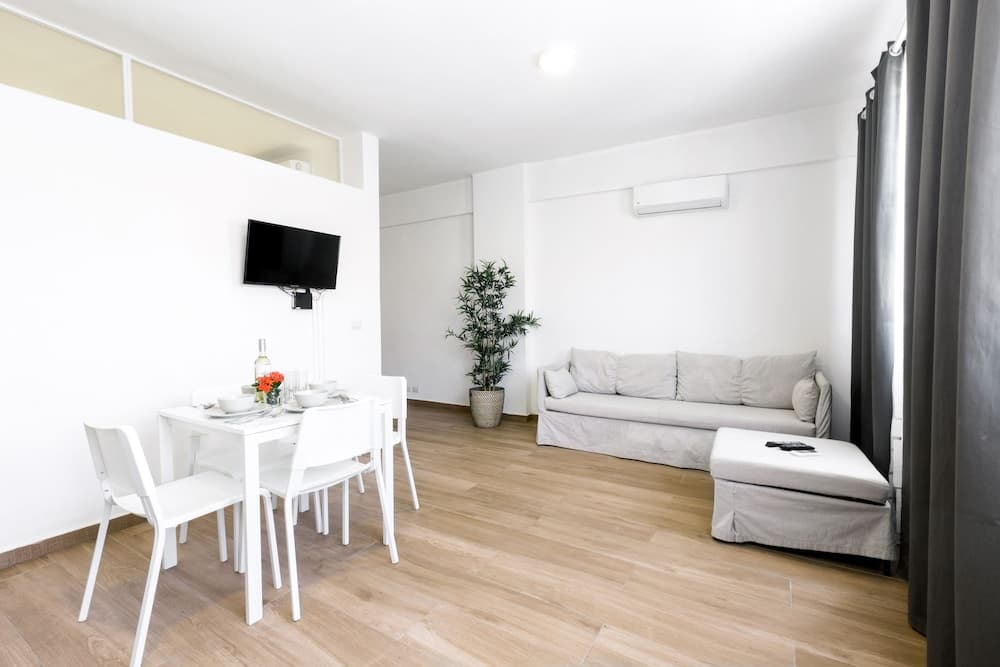 Truecost RoofTop Pool