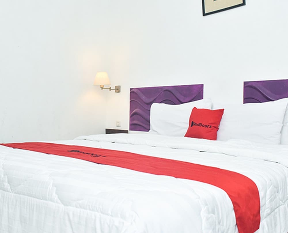 RedDoorz near Bromo Pasuruan