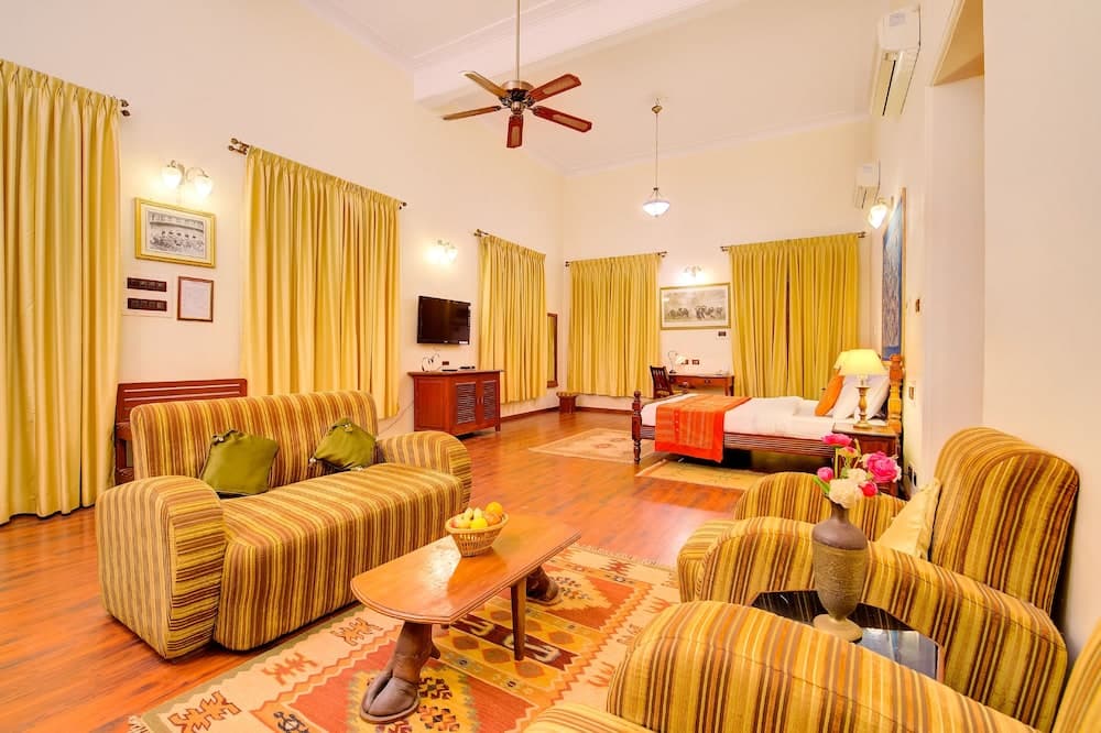 WelcomHeritage Shivavilas Palace