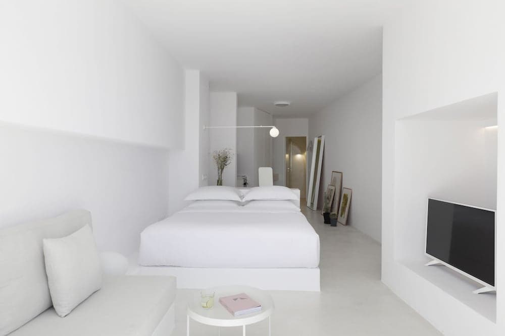 Aesthesis Boutique Villas Fira