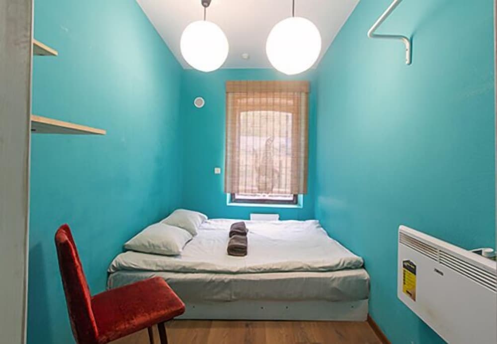 Riverside & China Town Hostel