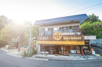 YOKI Guest House