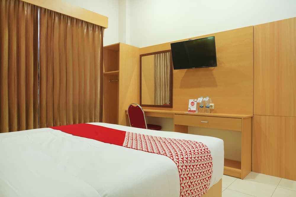 OYO 902 Hotel Pondok Anggun