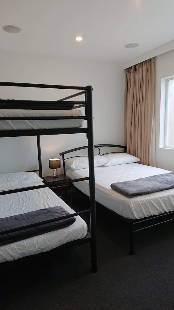 Paradise Escapes - 001