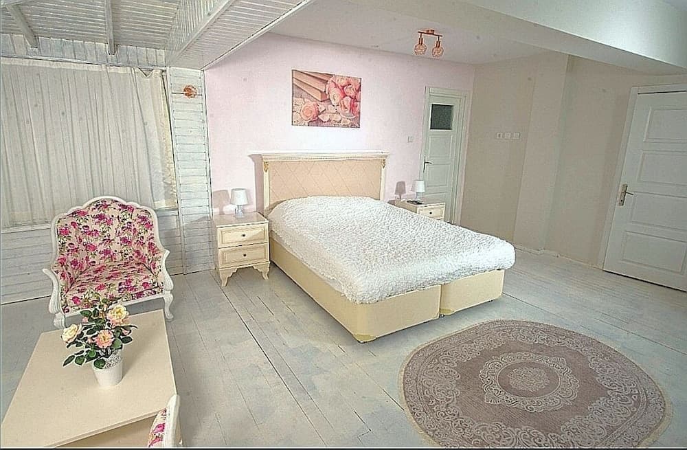 Beyaz Ev Butik Otel Masukiye
