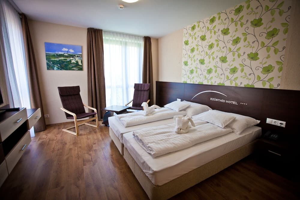 Ezüsthíd Hotel