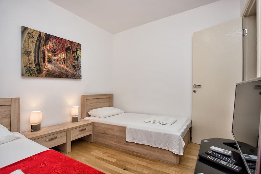 Lux Apartment Goodness