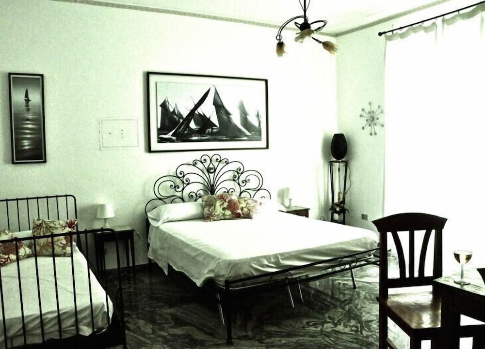 Villa Liberti Rooms