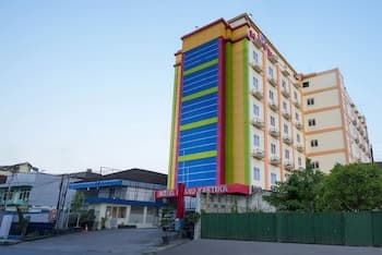Hotel Grand Kartika
