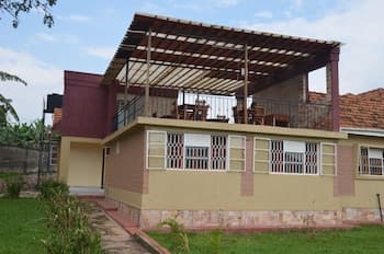 Airport Link Guest House