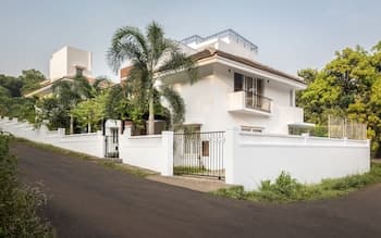 Villa Casa Baga by Iksha