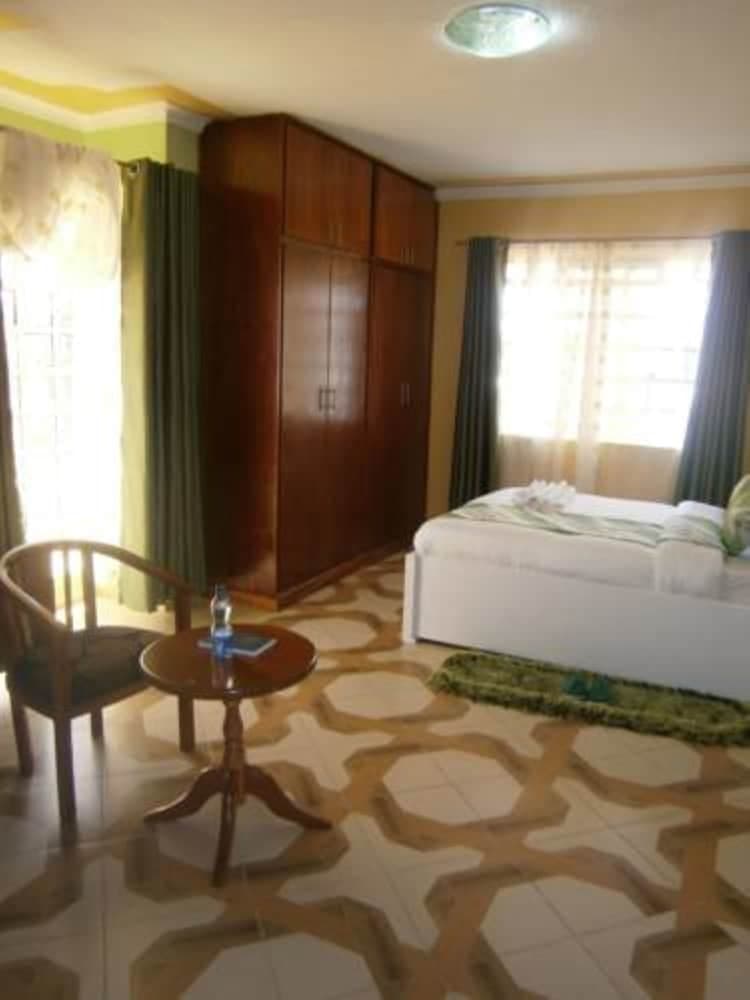 Elgon Village Guest House