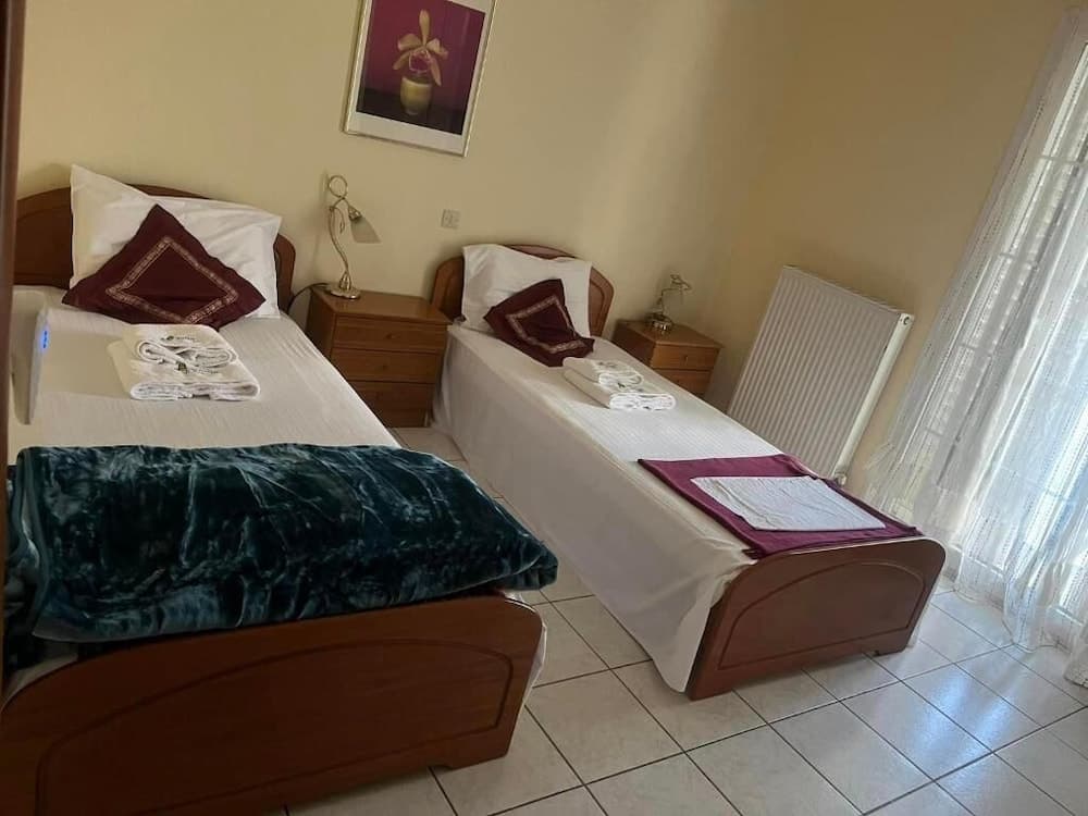 Villa Askamnia and Suites