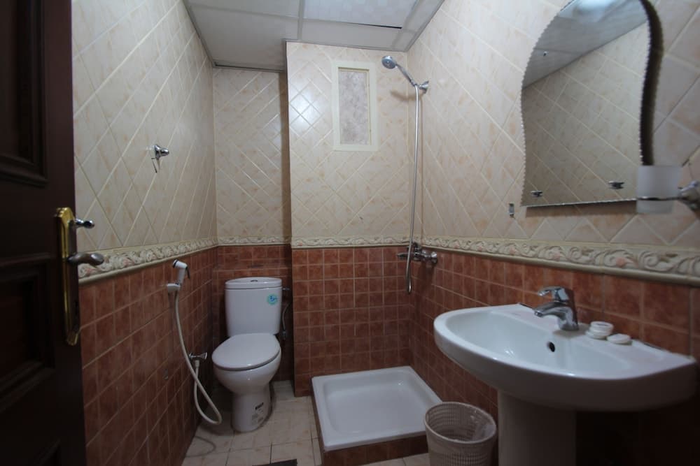 Maqased Al Khair Hotel