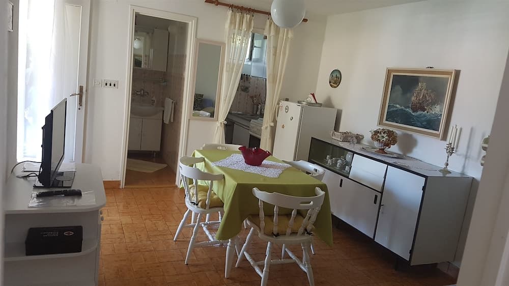 Apartment Lidija