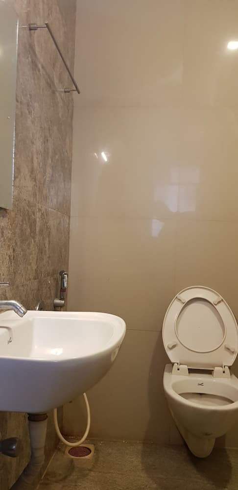 Hotel Bhagwati Lodging