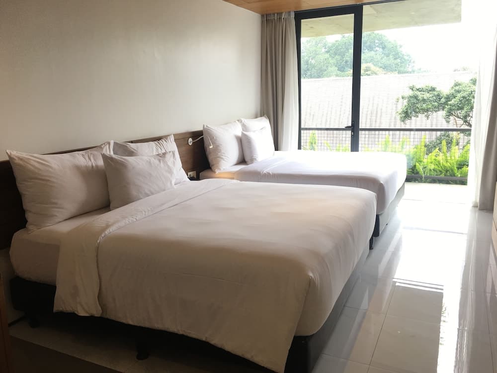 Nagomi Suites & Hotel