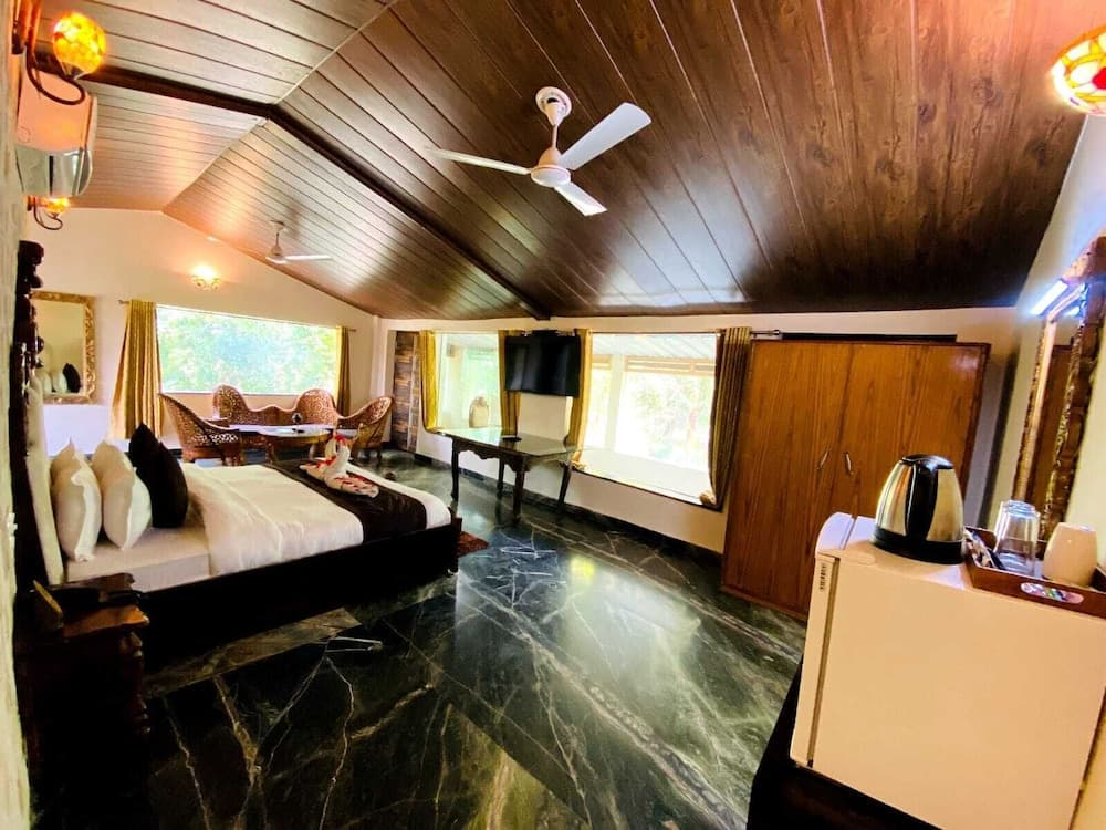 Lohagarh Corbett Resort