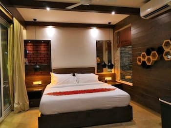 Shivers Oasis Luxury rooms