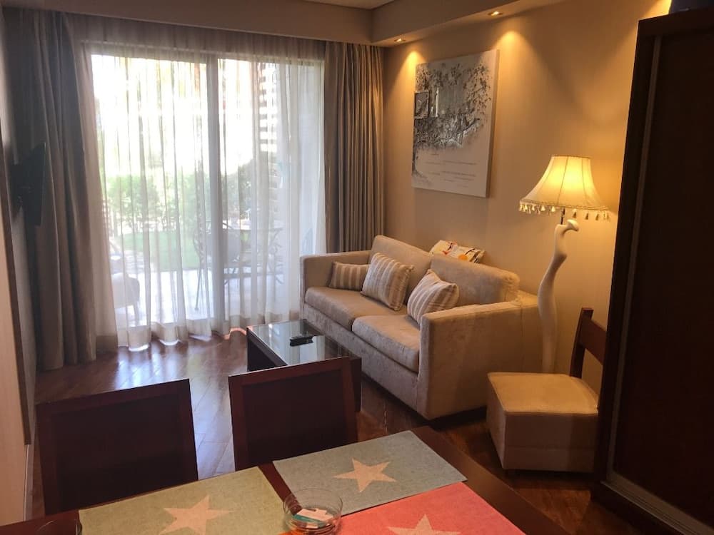 Premium apartment on the Beach Oazis Hotel