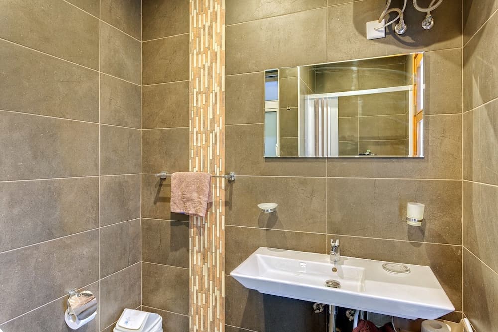 Modern 2 Bedroom Apartment in St Julians