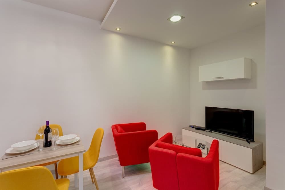 Cozy Apartment in an Amazing Location