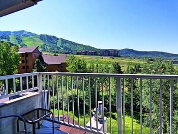Private Deck Mountain Views Babbling Creek Sleeps 4