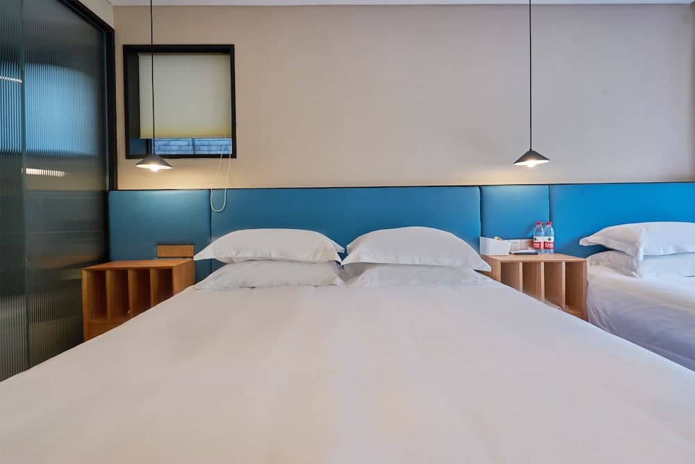 Good wishes. Full Gui Mountain Residence