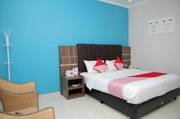 OYO 1100 Galaxy Guesthouse