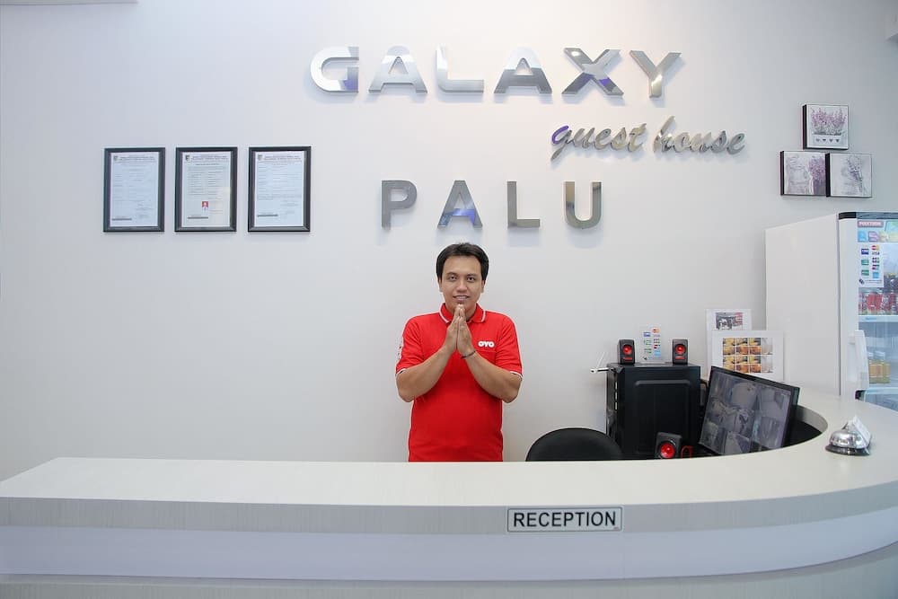 OYO 1100 Galaxy Guesthouse