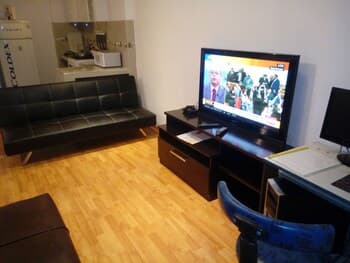 Apartment Centric Inti