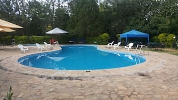 White Castle Hotel Arua