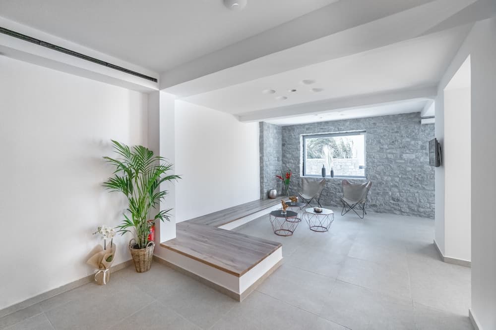 Omnia Mykonos Boutique Hotel & Suites