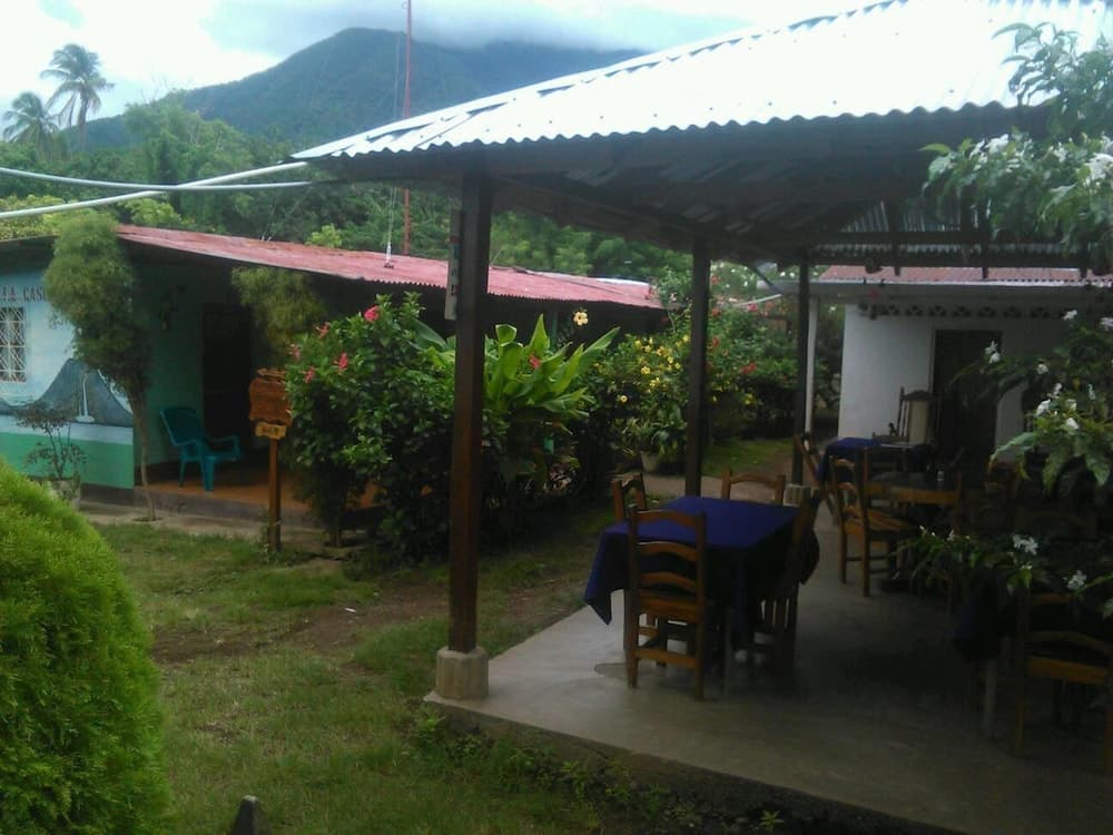 Hospedaje La Cascada