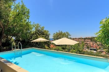 Hedera Estate, Villa Hedera XII